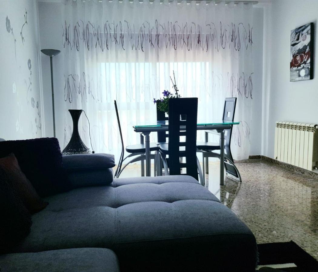 Piso Amplio De 3 Habitaciones, 2 Banos, Ascensor Y Parking ブリアナ エクステリア 写真
