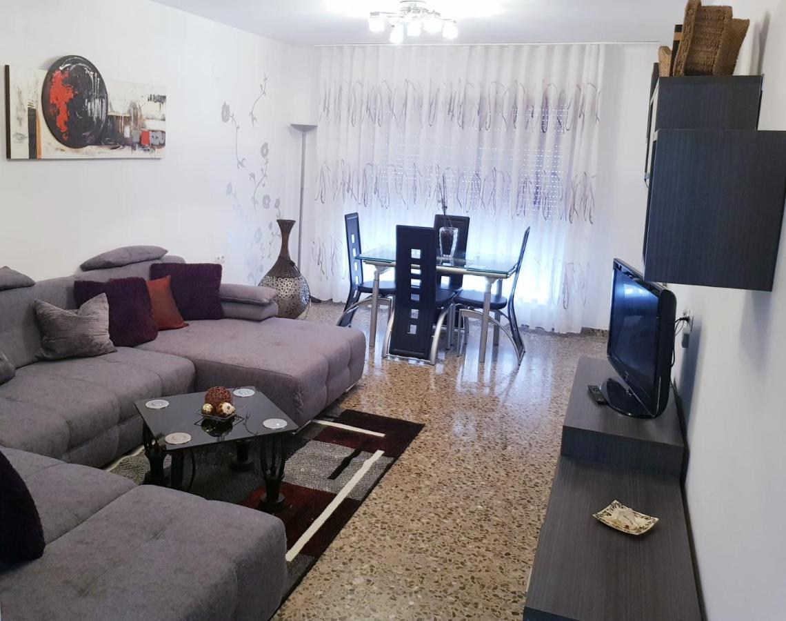 Piso Amplio De 3 Habitaciones, 2 Banos, Ascensor Y Parking ブリアナ エクステリア 写真